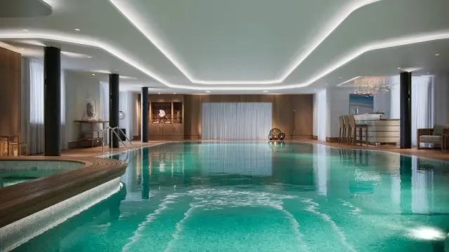 Here is a look at one of our favourite projects for a private client. We love the contrast of the warm teak surrounds against the tranquil blue water and crisp white ceilings. 

What would your dream pool look like? 

#swimmingpooldesign #indoorpool #poolinspiration  #luxurypool #luxuryliving #leisuresuite #wellness #wellbeing #livelivewell